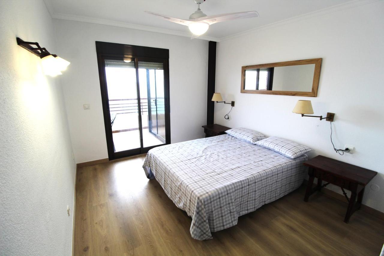 Very Lightful Apartment. Incredible Sea Views. Big Terrace, Swimming Pool. Ac. Very Close To Alicante City Center. Extérieur photo
